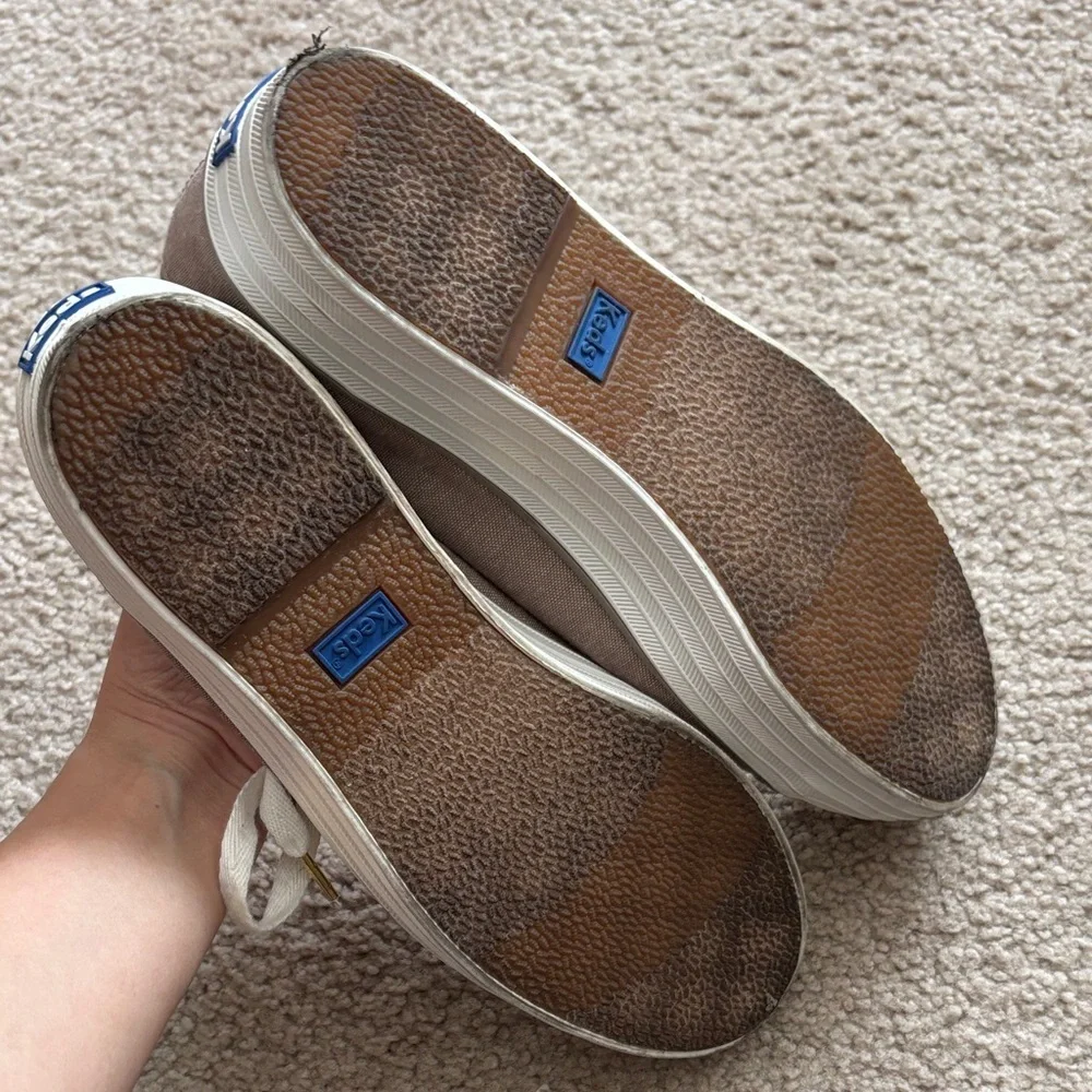 Keds Tan Canvas Sneakers size women’s 6